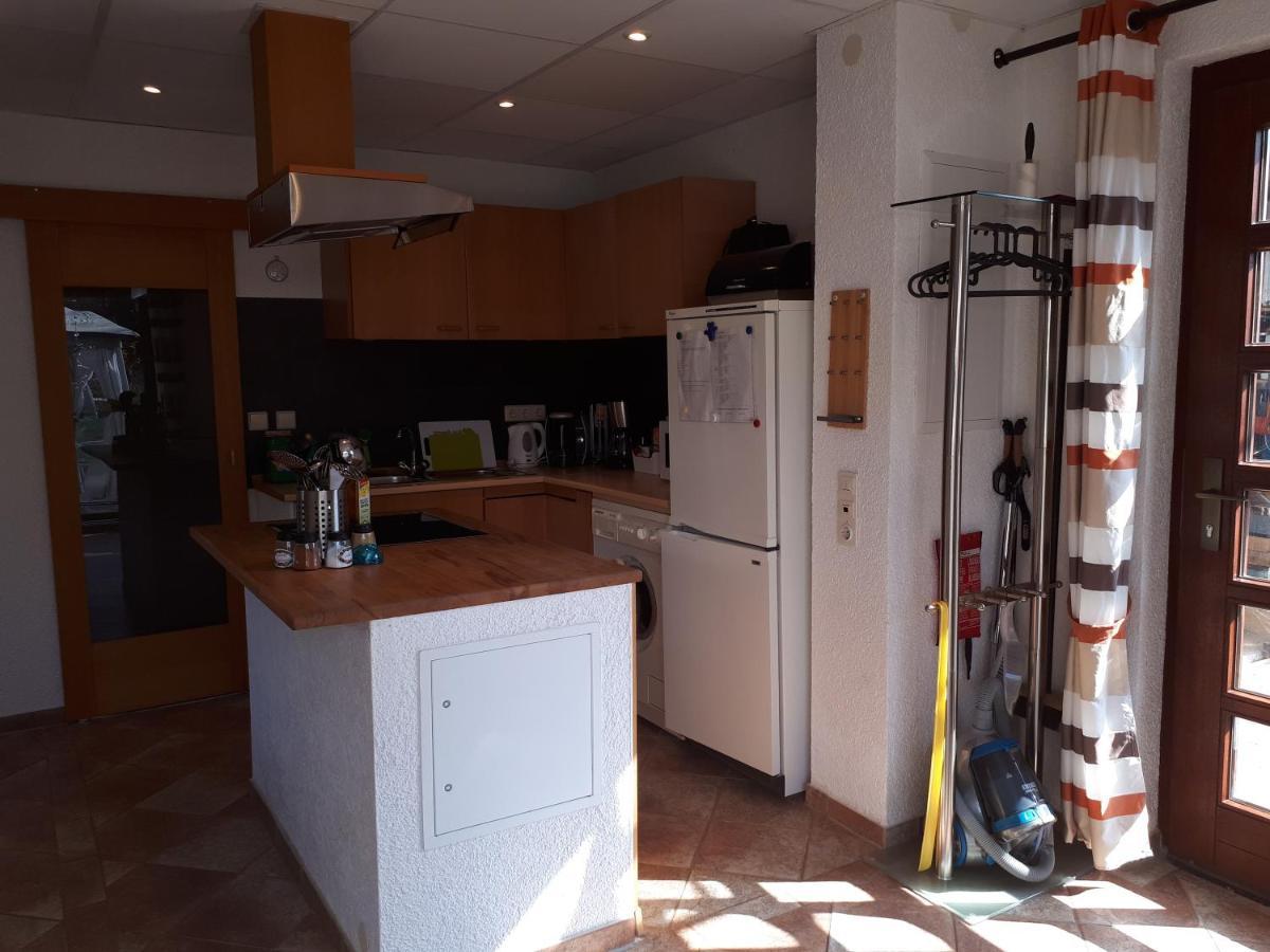 Haus Rosi Einliegerwohnung Weiskirchen Exterior foto